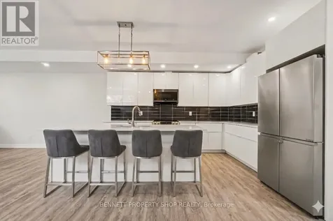 1225 Ridgemont Avenue Ottawa ON K1V 6E6