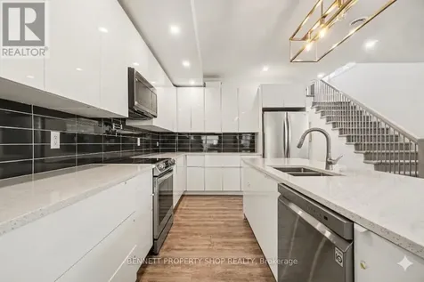 1225 Ridgemont Avenue Ottawa ON K1V 6E6