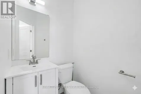 1227 Ridgemont Avenue Ottawa ON K1V 6E6