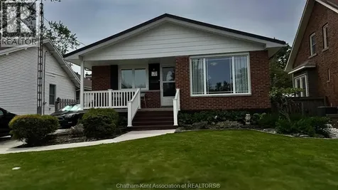 94 Stanley Avenue Chatham ON N7M 3J3