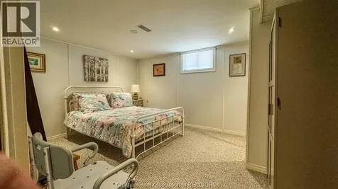 94 Stanley Avenue Chatham ON N7M 3J3