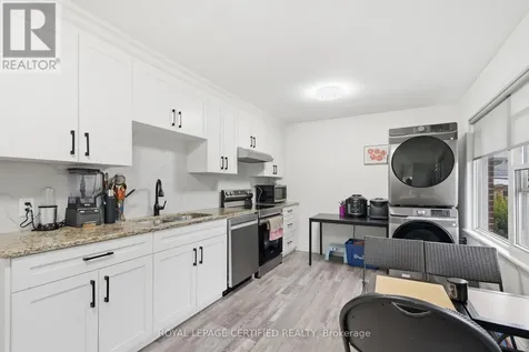 2485 Dominion Boulevard Windsor ON N9E 2M5