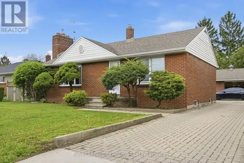 2485 Dominion Boulevard Windsor ON N9E 2M5
