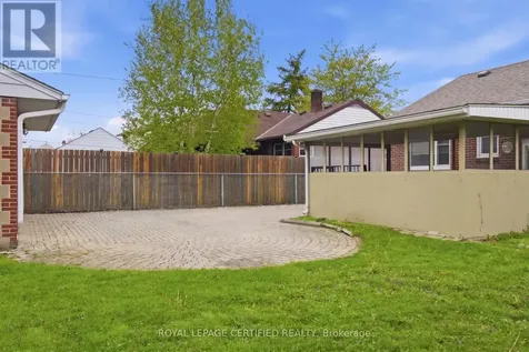 2485 Dominion Boulevard Windsor ON N9E 2M5