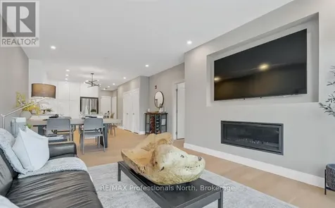 32 Brunel Road Huntsville ON P1H 1P5