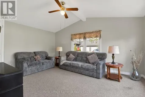 404 Browns Lane Huron-kinloss ON N2Z 2X3