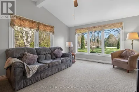 404 Browns Lane Huron-kinloss ON N2Z 2X3