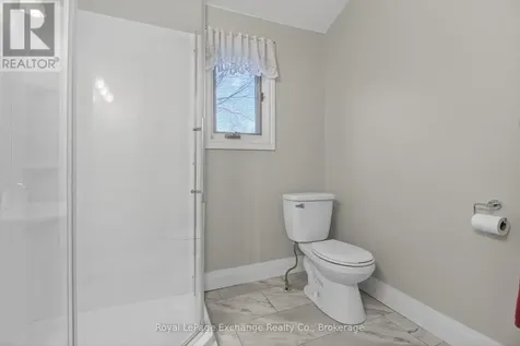 404 Browns Lane Huron-kinloss ON N2Z 2X3