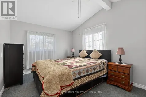 404 Browns Lane Huron-kinloss ON N2Z 2X3