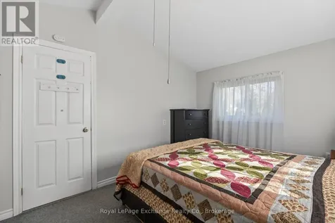 404 Browns Lane Huron-kinloss ON N2Z 2X3