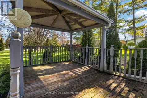 404 Browns Lane Huron-kinloss ON N2Z 2X3