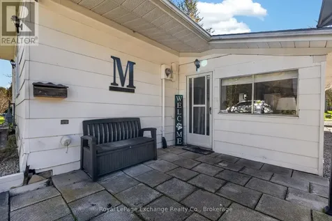404 Browns Lane Huron-kinloss ON N2Z 2X3