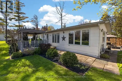 404 Browns Lane Huron-kinloss ON N2Z 2X3