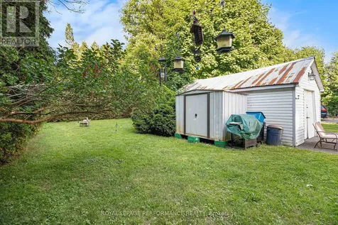 656 St Felix Street Cornwall ON K6H 5B6