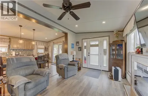 580 Beaver Creek Road Waterloo ON N2J 3Z4