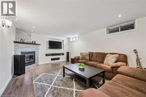 204 Irvine Street Elora ON N0B 1S0