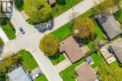 204 Irvine Street Elora ON N0B 1S0