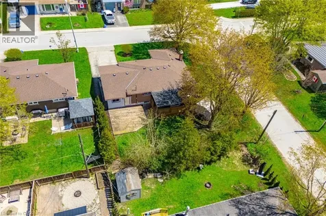 204 Irvine Street Elora ON N0B 1S0