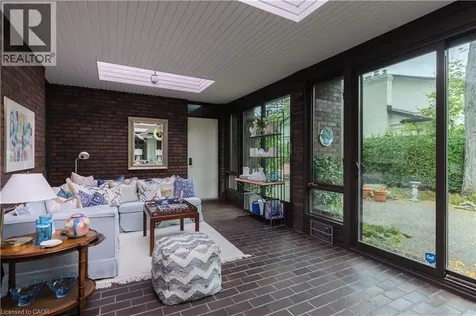1168 Carey Road Oakville ON L6J 2E4
