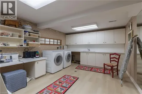 1168 Carey Road Oakville ON L6J 2E4