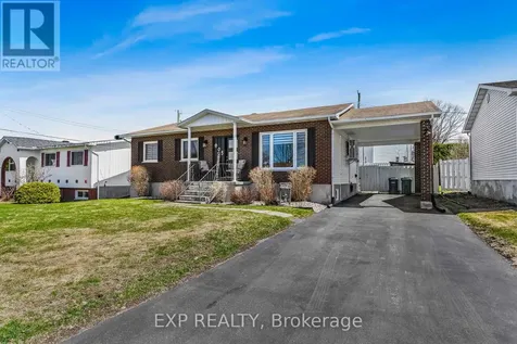905 Ghislain Street Hawkesbury ON K6A 3A8