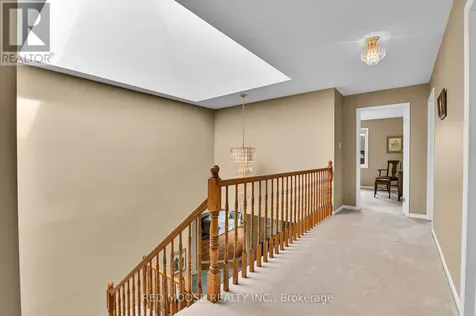 6192 Ravine Way Ottawa ON K1C 2W4
