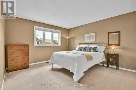 6192 Ravine Way Ottawa ON K1C 2W4