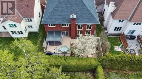 6192 Ravine Way Ottawa ON K1C 2W4