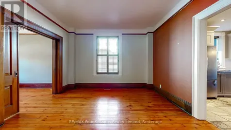 77 Fourth Street West Collingwood ON L9Y 1R5