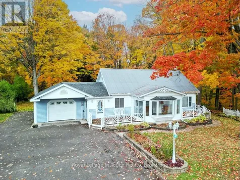 748 Overhead Bridge Road Penetanguishene ON L9M 0V6