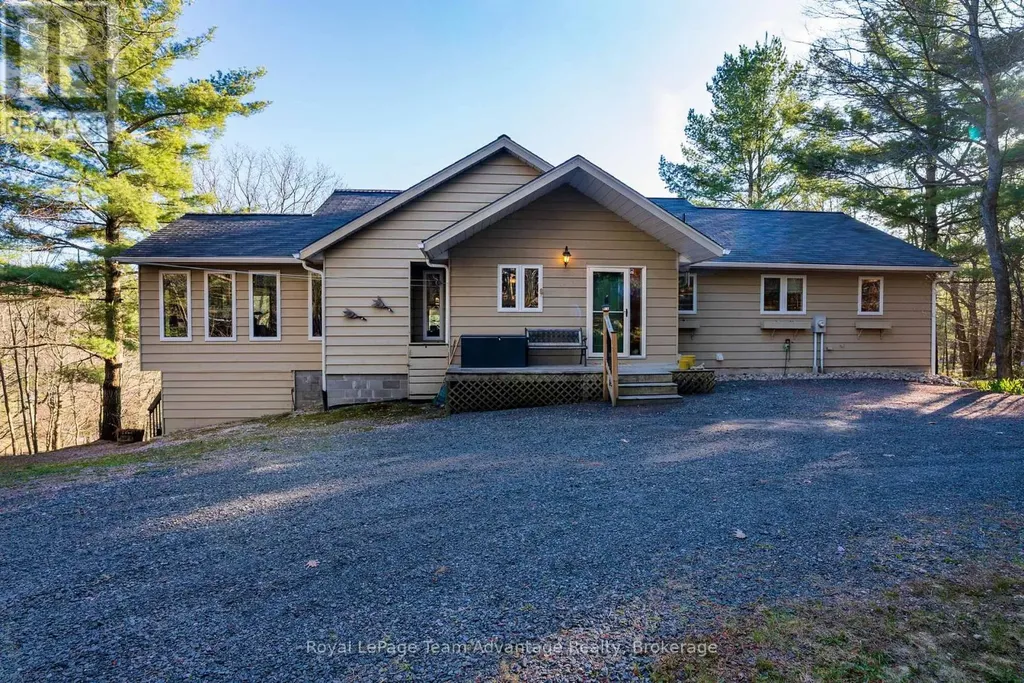 68 Shebeshekong Road South Carling ON P0G 1G0