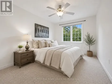 7 Hardy Street Guelph (st. George's) ON N1E 5G4