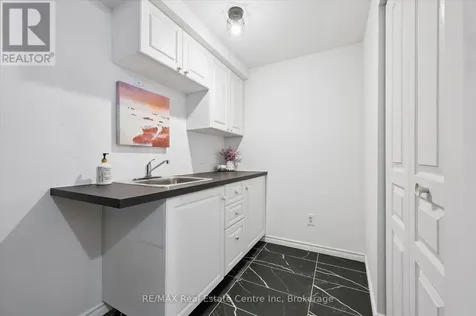 7 Hardy Street Guelph (st. George's) ON N1E 5G4