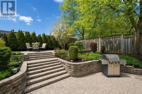 7 Hardy Street Guelph (st. George's) ON N1E 5G4