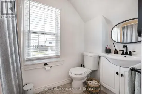 712 9th Avenue East Owen Sound ON N4K 3E5
