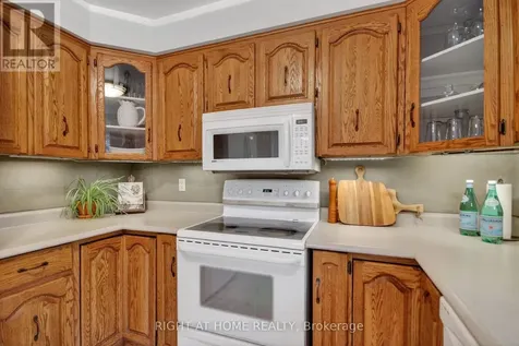 20 Palsen Street Ottawa ON K2G 2W1