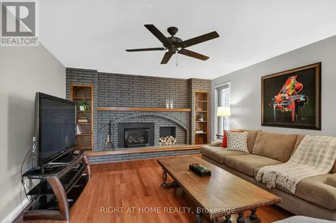 20 Palsen Street Ottawa ON K2G 2W1