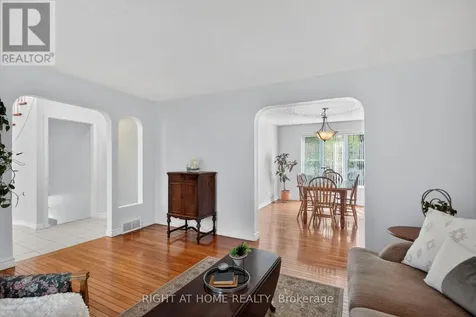 20 Palsen Street Ottawa ON K2G 2W1