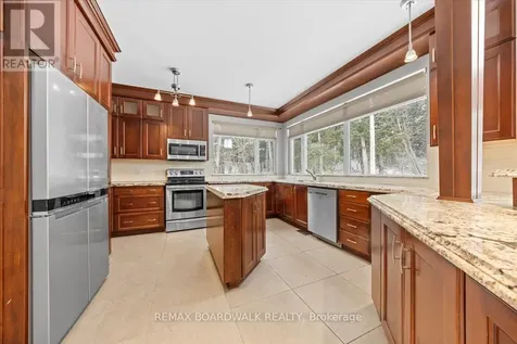 3437 Baskins Beach Road Ottawa ON K0A 1T0