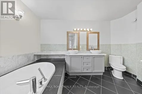 3437 Baskins Beach Road Ottawa ON K0A 1T0