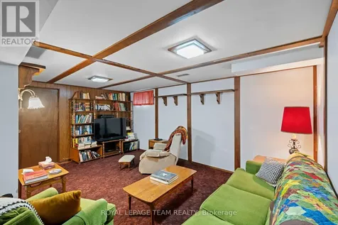7 Centrepark Drive Ottawa ON K1B 3C2