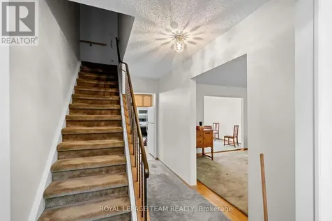 7 Centrepark Drive Ottawa ON K1B 3C2