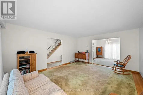 7 Centrepark Drive Ottawa ON K1B 3C2