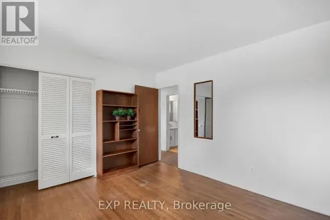 935 Pleasant Park Road Ottawa ON K1G 1Z6