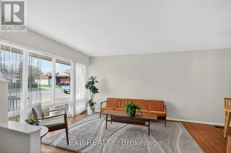 935 Pleasant Park Road Ottawa ON K1G 1Z6