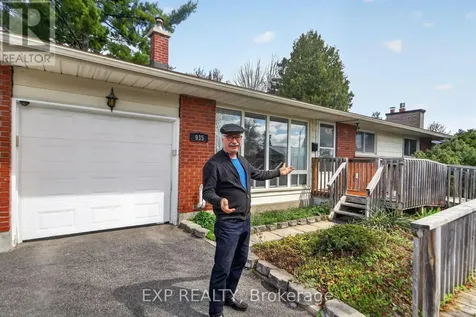 935 Pleasant Park Road Ottawa ON K1G 1Z6
