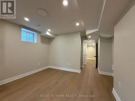 1489 Hawktail Path Pickering ON L0H 1J0