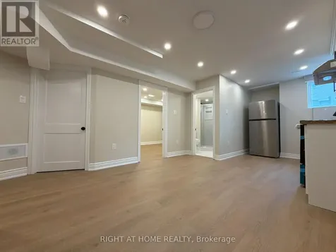 1489 Hawktail Path Pickering ON L0H 1J0