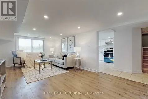 41 Connor Drive Whitchurch-stouffville ON L4A 7X3