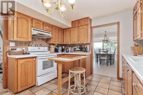 22 Gooch Park Drive Innisfil ON L9S 2S6
